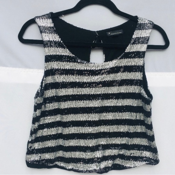 3/$25 Forever 21 Black Silver Sequins Stripe Bow Crop Sleeveless Top Size Small - Picture 1 of 7